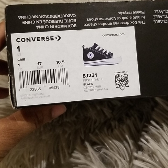 CONVERSE toddler shoes - Picture 2 of 3